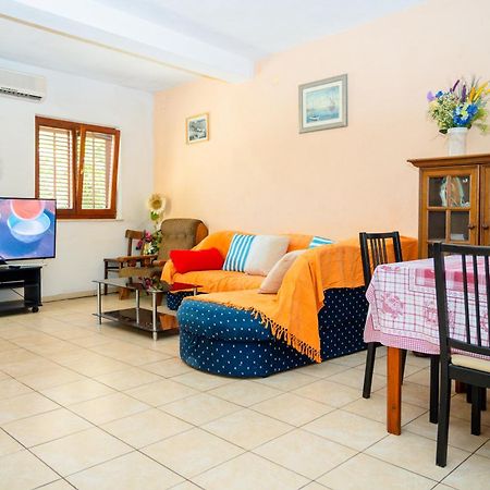 Cozy Guest House Kamenita Split Buitenkant foto