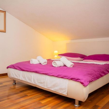 Cozy Guest House Kamenita Split Buitenkant foto