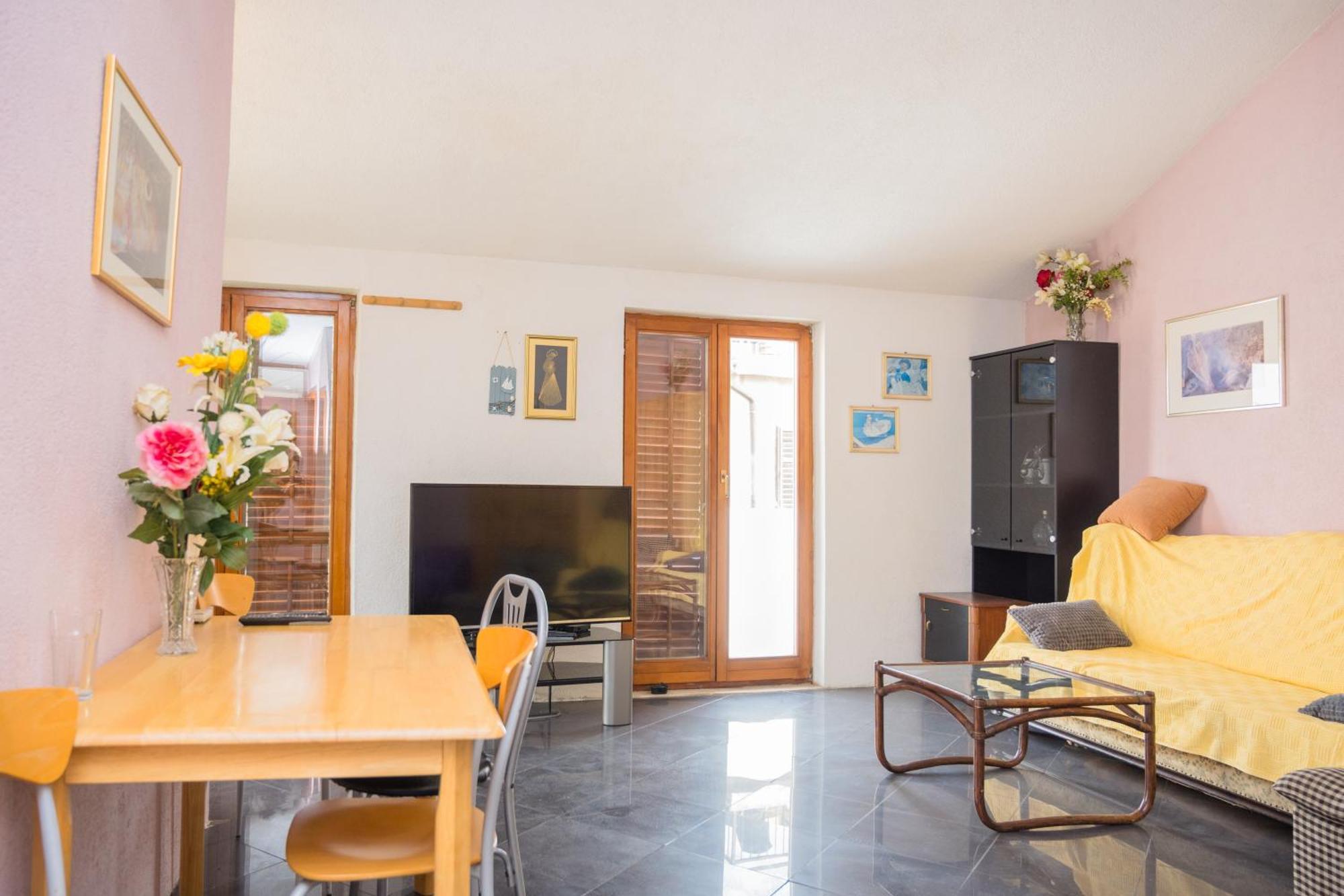 Cozy Guest House Kamenita Split Buitenkant foto